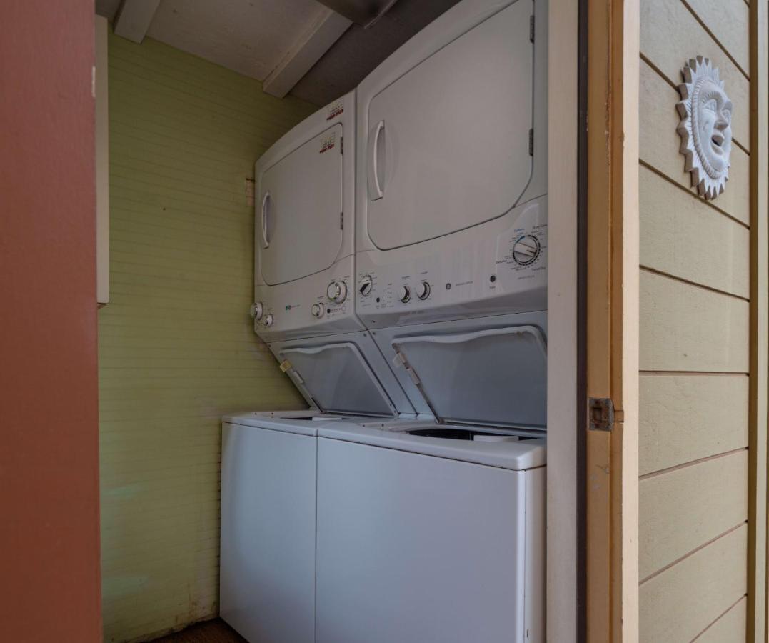 Studio With Mini Kitchen, Pool And Bbq, Pre-Renovation Summer Sale Kihei Ngoại thất bức ảnh